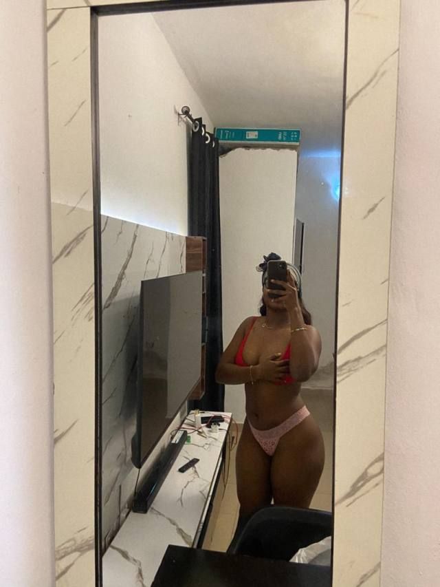 REAL EBONY DOWN FOR HOLIDAY🎄❤️MEET UP IM DOWN TO FUCK NOW. Telegram: Munalove707 signal: Munarose.25 - Image 3